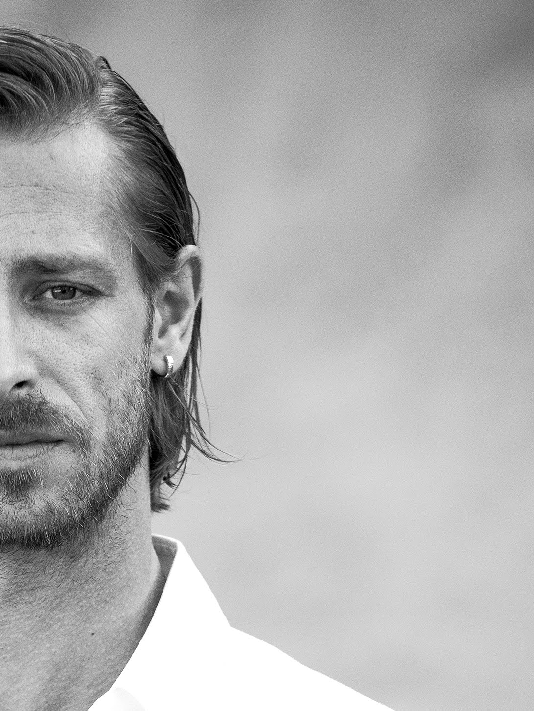 Portrait von DJ Chris Moro als DJ für Hochzeiten und Firmenfeiern